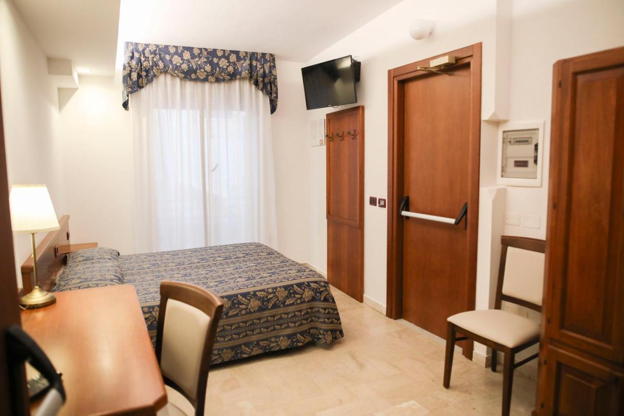 Hotel La Giara Cefalu Exterior photo
