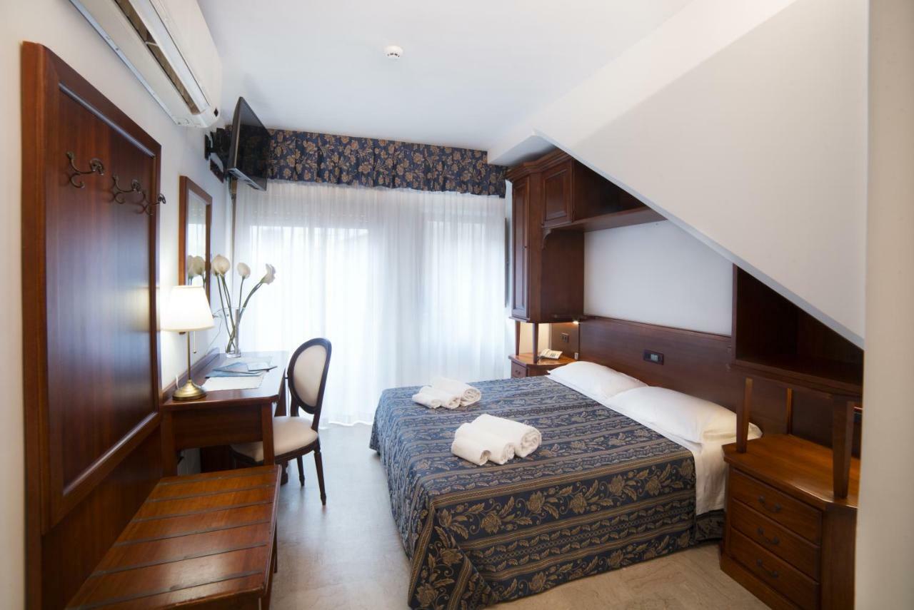 Hotel La Giara Cefalu Exterior photo